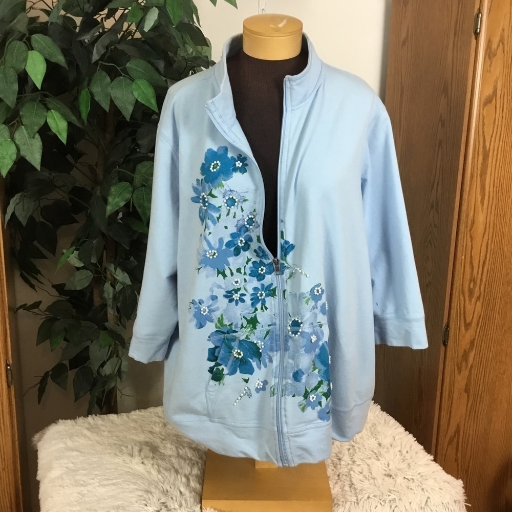 Sport Savvy 3X powder blue floral 3/4 sleeve zip up kangaroo style pocke…